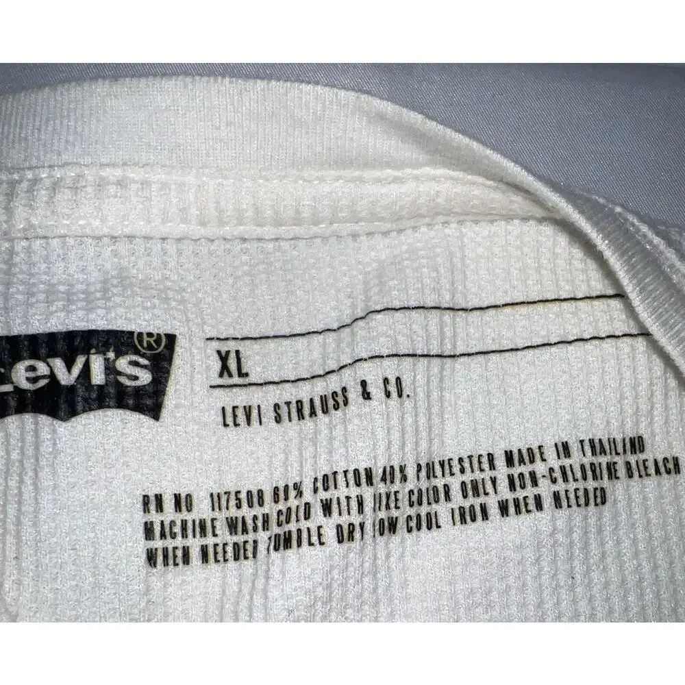 Lot of 3 Levi’s Thermal Graphic Shirts Men XL